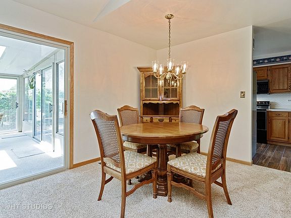 5th image of 55 E Country Club Ct