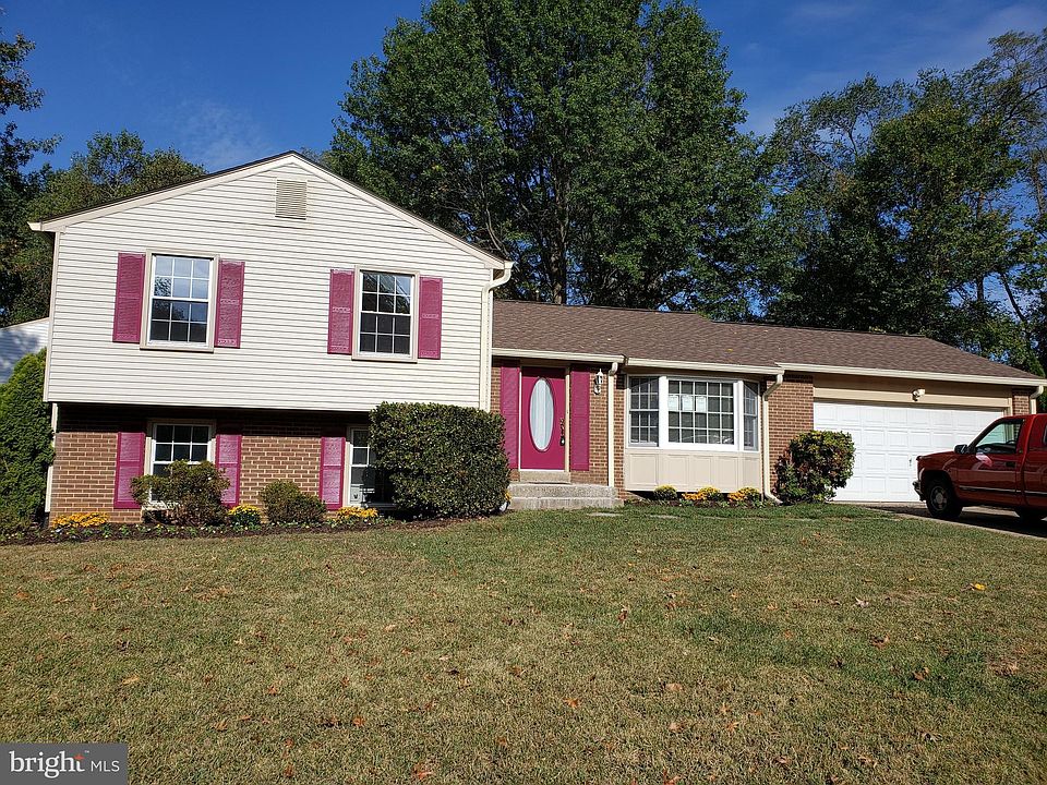 1st image of 3254 Creek Wood Ct