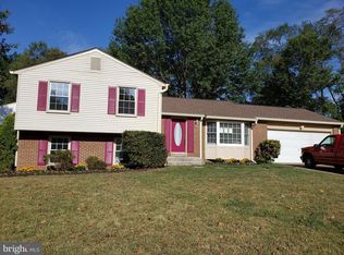 3254 Creek Wood Ct, Falls Church, VA 22042