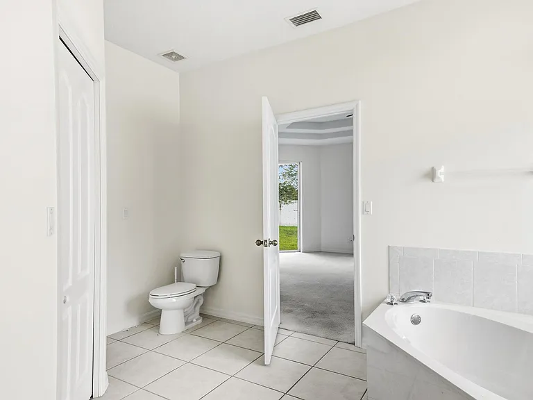 29 E Diamond Dr — Photo 28