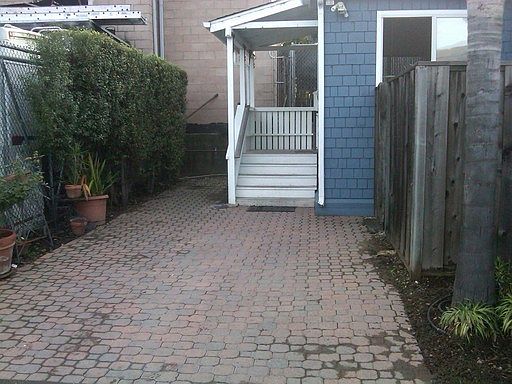 2nd image of 517 E Cota St #B