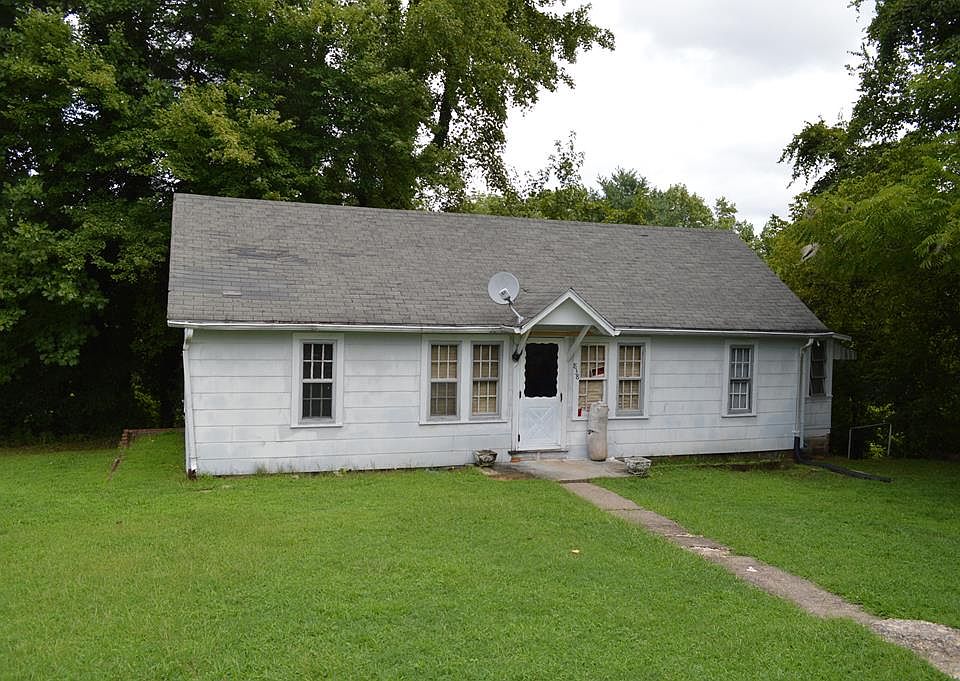 1st image of 838 Stokesland Avenue Ext