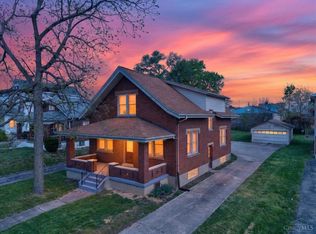 1586 W Galbraith Rd, Cincinnati, OH 45231