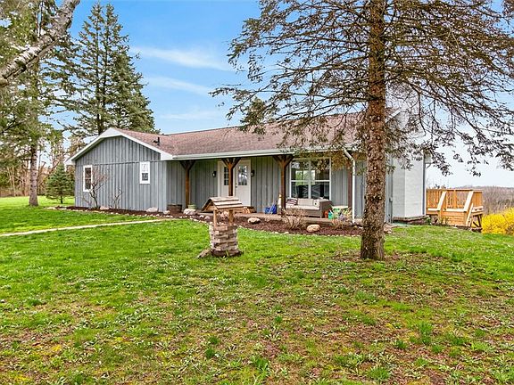 3rd image of 5565 Desmith Rd