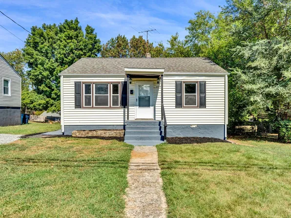 4715 Hazelridge Rd NW, Roanoke, VA 24012