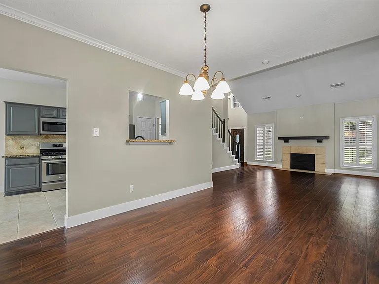7914 Millbrook Dr — Photo 14