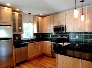 20 Melbourne St APT 21, Portland, ME 04101