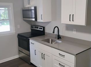 52 Mast Rd #6, Lee, NH 03861