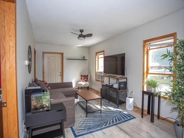 316 Bernard St E, West Saint Paul, MN 55118