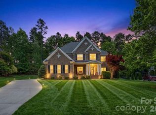 807 Crown Vista Ct, Monroe, NC 28110