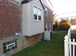 8839 Dewees St, Philadelphia, PA 19152