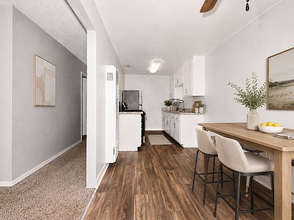 3rd image of 4314 Robertson Ave #3