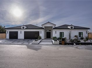 5790 Westwind Rd, Las Vegas, NV 89118