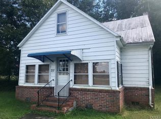 211 W Grubb St, Hertford, NC 27944