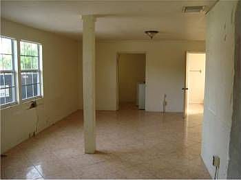 5th image of 168 Lake Monterey Cir