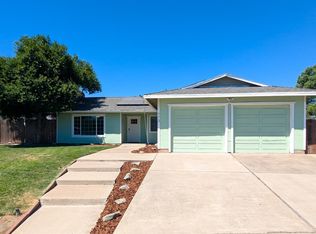 672 Aurora Ct, Manteca, CA 95336