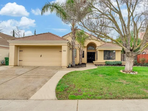 5101 Laguna Park Dr, Elk Grove, CA 95758