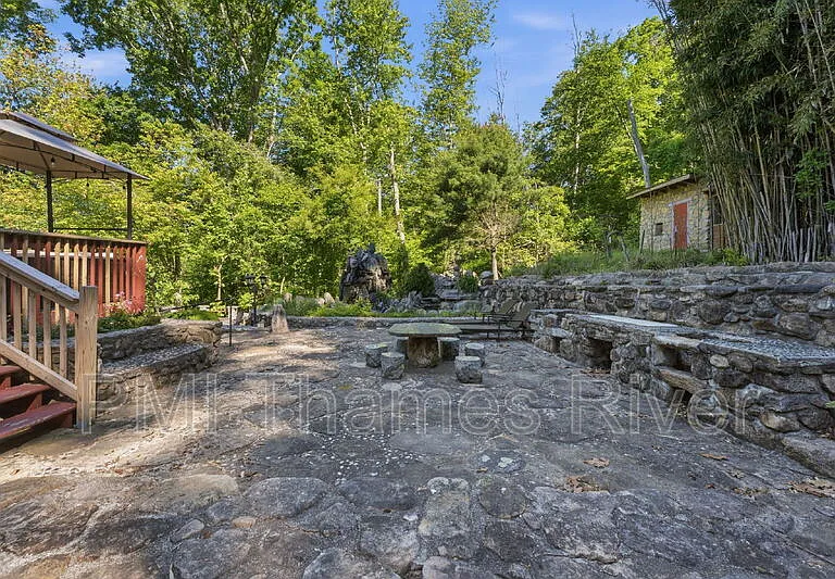 62 Terry Rd — Photo 61