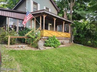 82 Ball Street Ext, Hoosick Falls, NY 12090