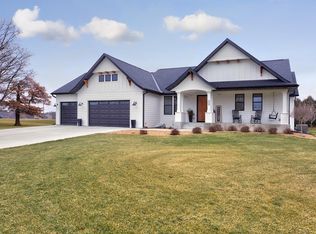 2720 Timber Ridge Pl NE, Owatonna, MN 55060