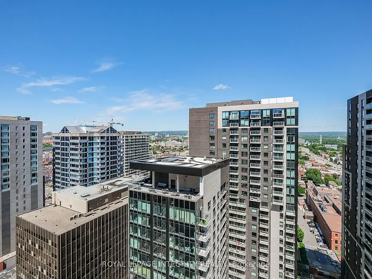 242 Rideau St #2505 — Photo 46
