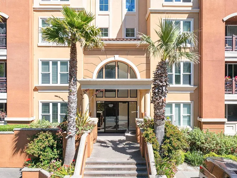 2250 Gellert Blvd #2307 — Photo 30