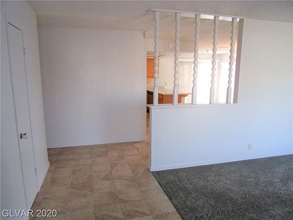 3rd image of 3937 Savoy Ct