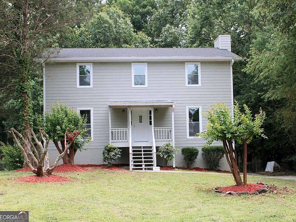 1st image of 3858 Trenton Dr
