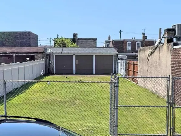 4533 Bermuda St, Philadelphia, PA 19124