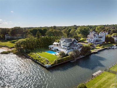 60 Middle Pond Road, Southampton, NY, 11968