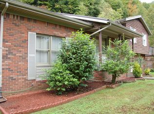 8675 Robinson Creek Rd, Virgie, KY 41572