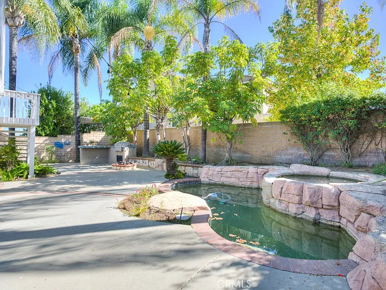 2029 Vista Del Sol — Photo 48