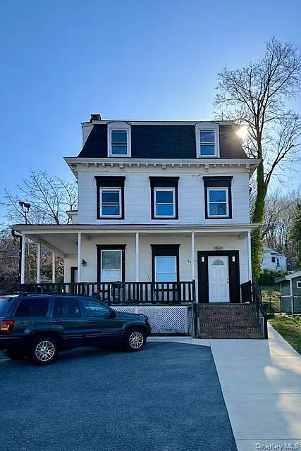 Building Photo - 21 Continental Pl #B