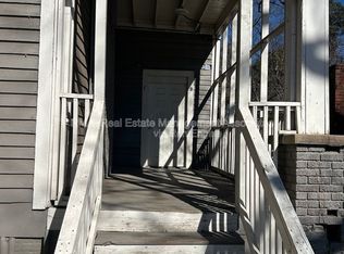 631 W Poplar St #D, Griffin, GA 30224