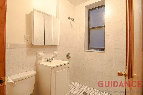 Rented by Guidance Realty Corp. | media 30