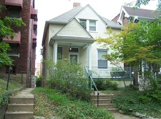 6621 Washington Ave, Saint Louis, MO 63130