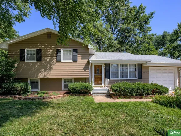 10922 Leavenworth St, Omaha, NE 68154