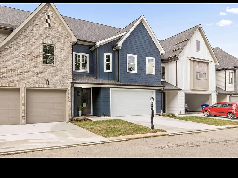 9658 Dutton Ln — Photo 2