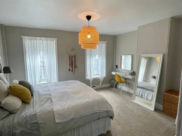 192 Markle St, Philadelphia, PA 19128