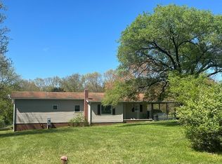 2308 Orchard Rd, Ballard, WV 24918