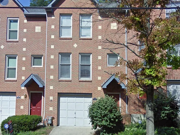 2119 Fulton Ave #D — Photo 1