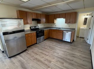 388 Auburn St #2, Manchester, NH 03103