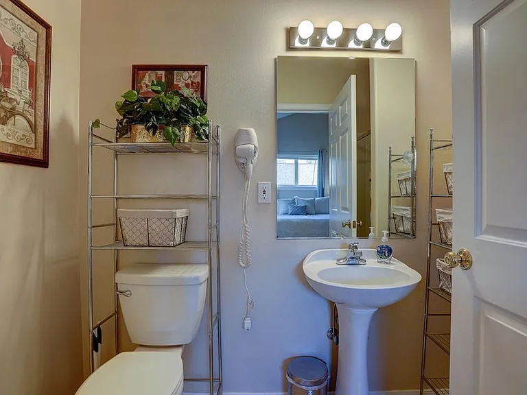 56858 Enterprise Dr — Photo 17