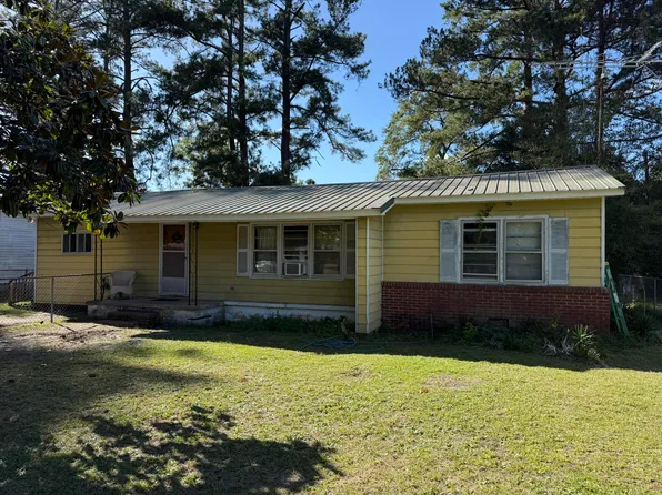 406 Smoak St, Bamberg, SC 29003