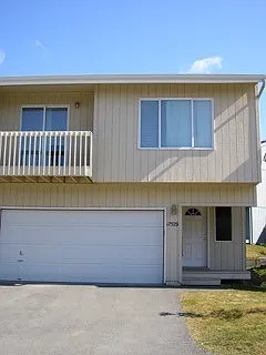 17529 Silverwood Way — Photo 1
