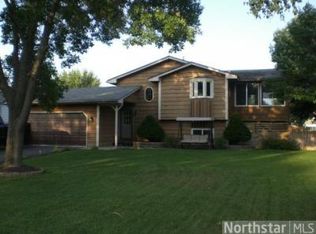 11940 Louisiana Cir N, Champlin, MN 55316