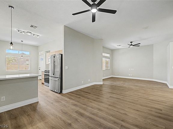 4th image of 2603 Brave Heart Ave
