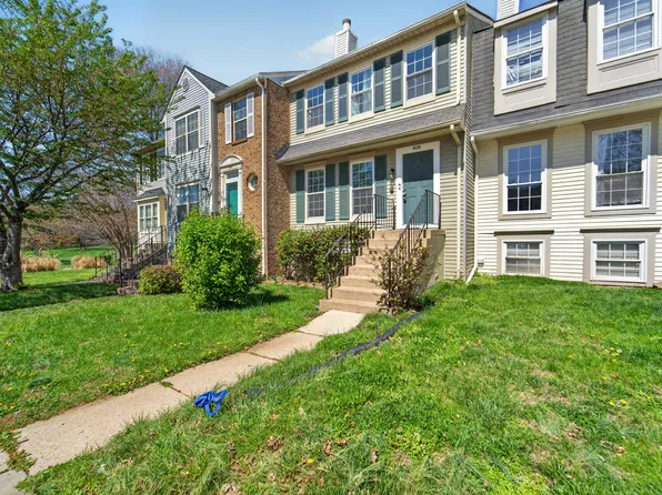 4686 Joanna Ct, Woodbridge, VA 22193