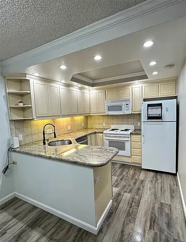 2200 Woodside Ln UNIT 2, Sacramento, CA 95825 (5)_11292025