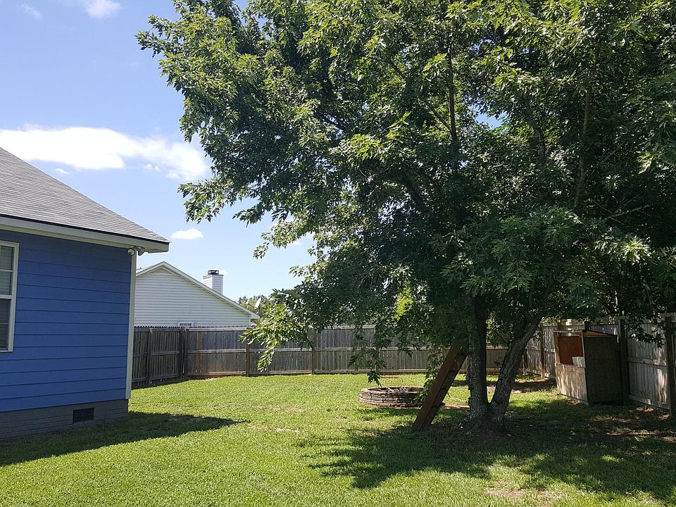 2nd image of 178 Mix Trail Ln